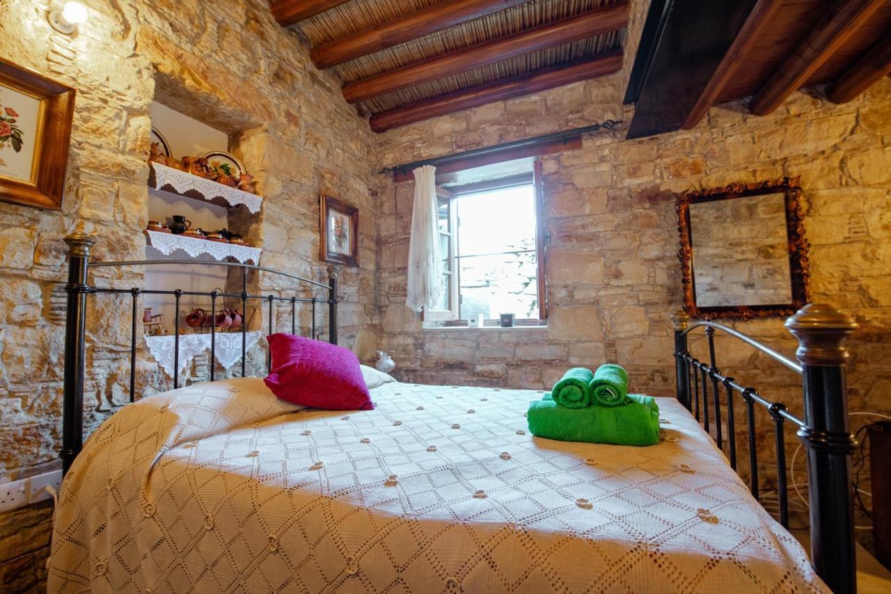 Constantias Stone Houses Lofou Exteriér fotografie